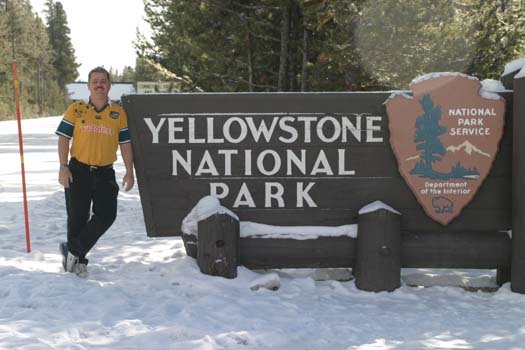 USA WY YellowstoneNP 2004NOV01 WestEntrance 002